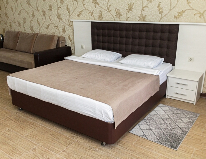 Стандартный 2-местный 1-комнатный с балконом - Отель Лайтхаус» / Lighthouse